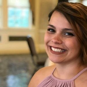 Meet your Posher, Abby